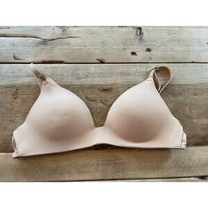 Victoria's Secret PINK Smooth Praline 36DD Wear Everywhere Push Up Wireless Bra